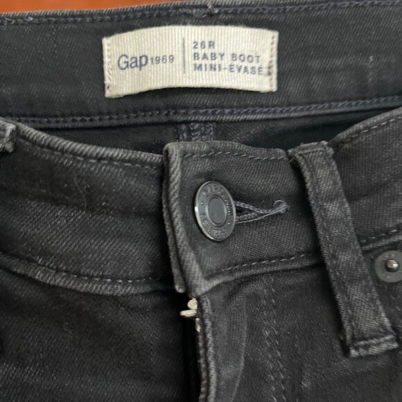 Gap Black Bootcut Jeans - Picture 3 of 4